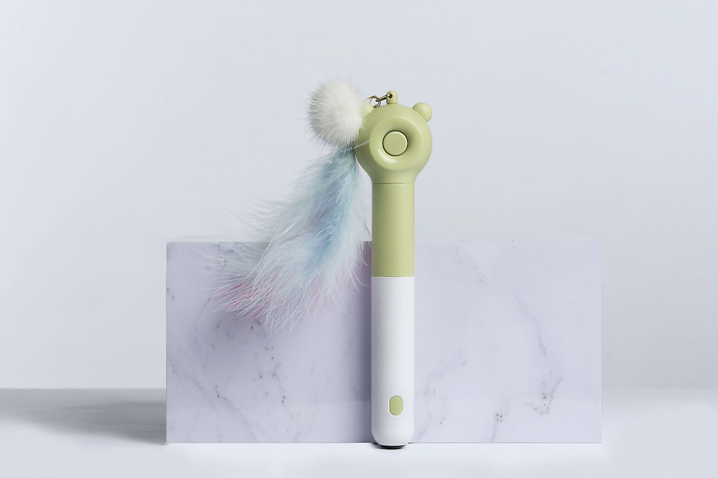 3-in-1 Retractable and Extendable Feathered and Laser Wand Kitty