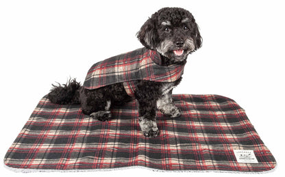 Touchdog 2-in-1 Tartan Plaided Dog Jacket with Matching Reversible Dog Mat